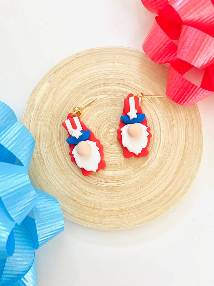 4. juli Gnome Clay øreringe | USA Independence Day Dangle for engroshandel hos Eflie