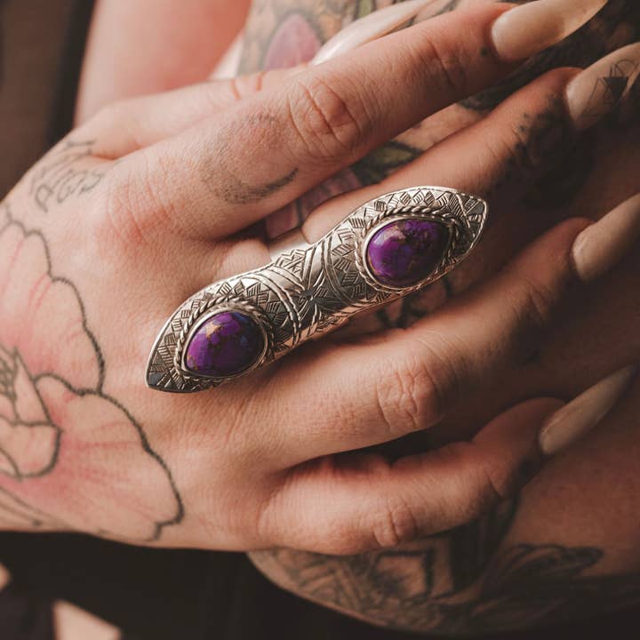 Nomadic Priestess – wholesale Cocktail/Statement Ring – Berg Lilja Ring