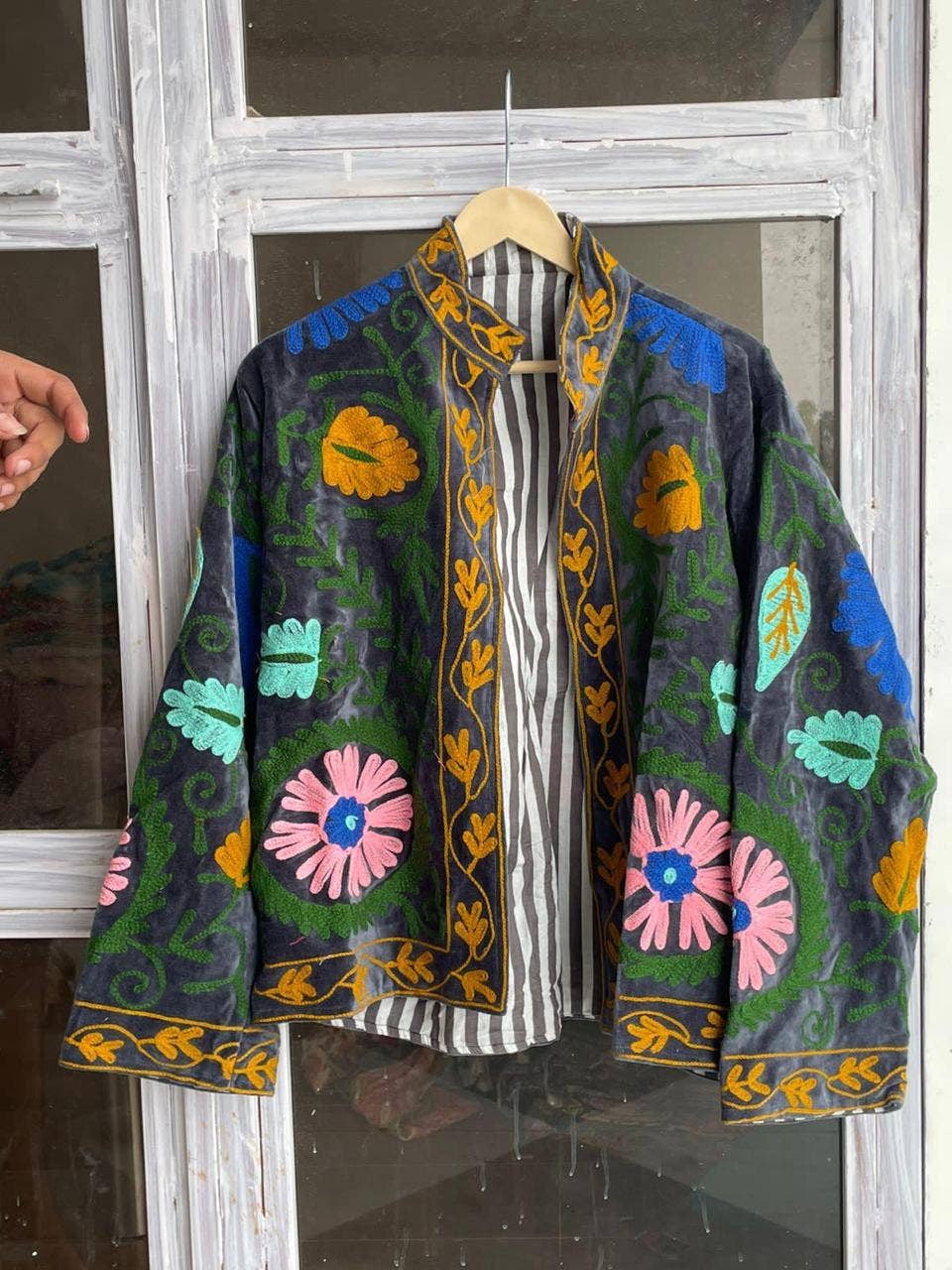 Homesoul – wholesale Jacka - Dam – Velvet Suzani-jackor9