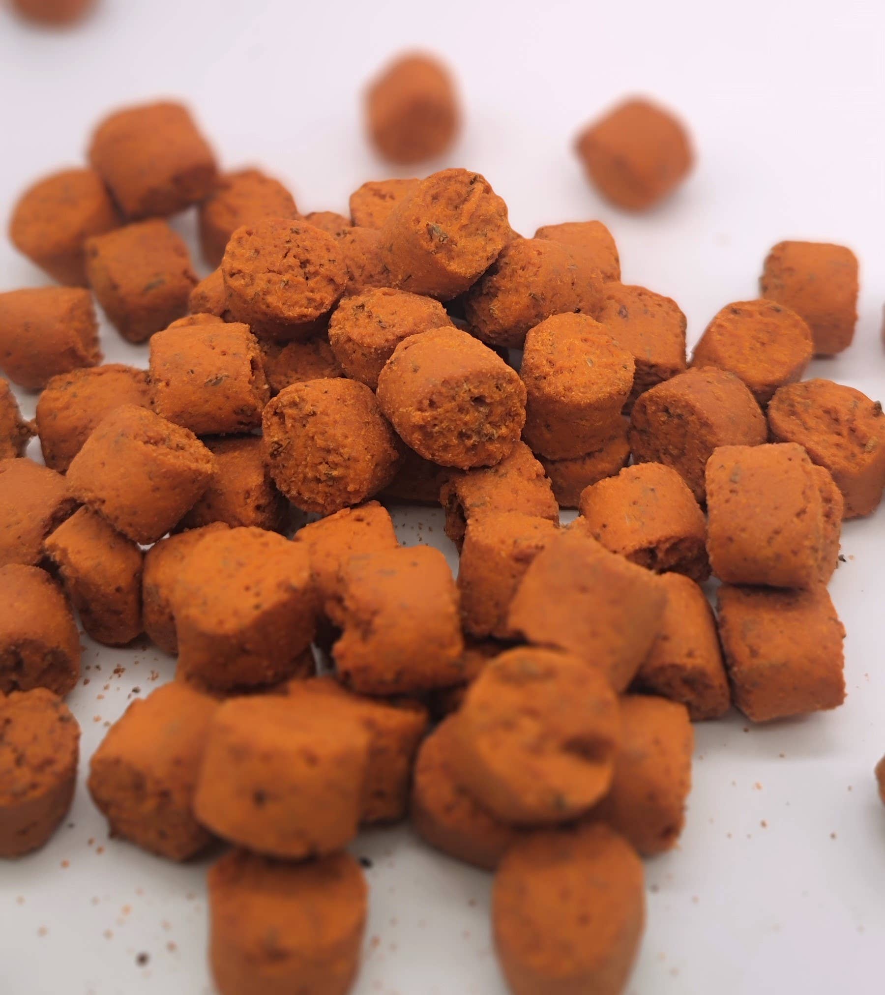 Pain & Nature - Wholesale Crackers - TOMATO AND CHILI BALLS1