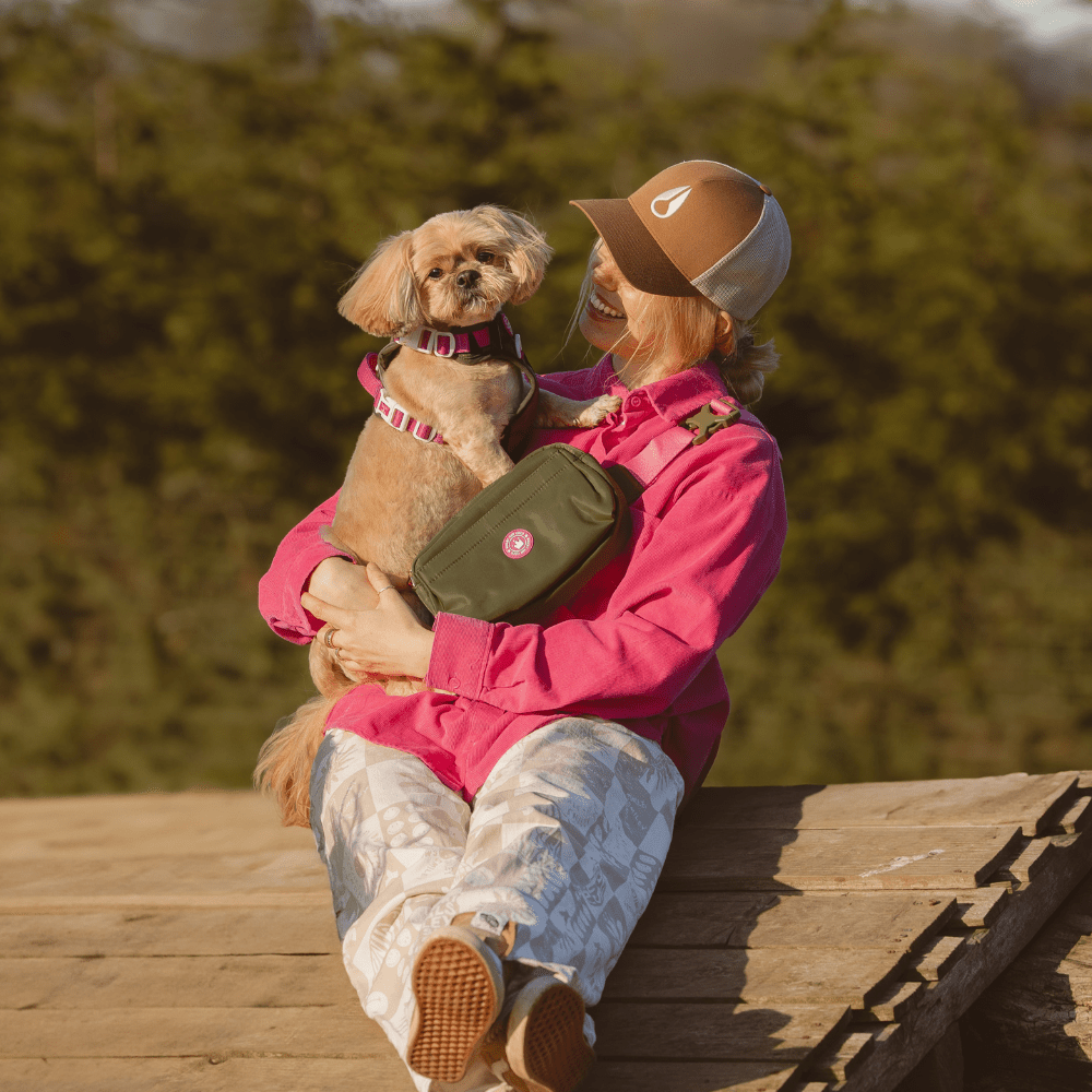 Bailey and Coco - Wholesale Belt Bag - Women's - Magnetic Snap Dog Walking Bum Bag - Olive it Hot3