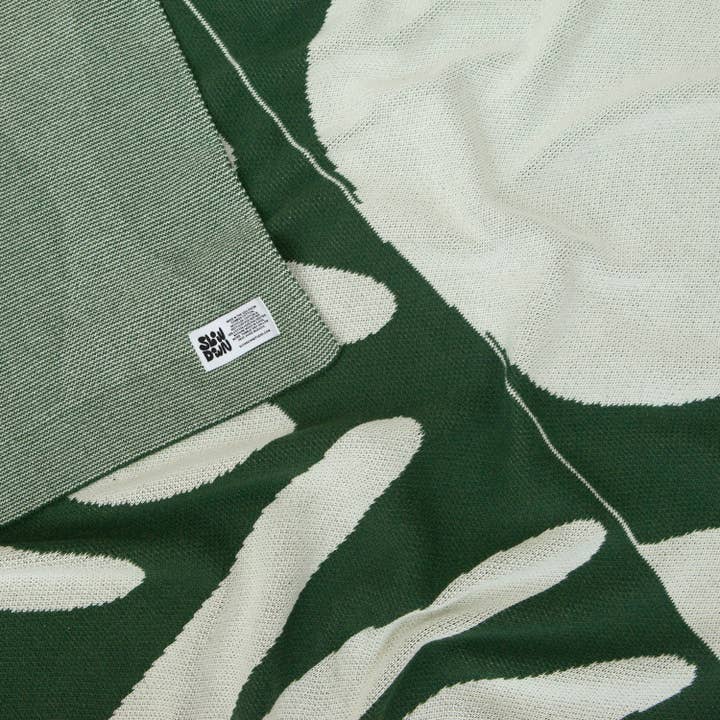 Slowdown Studio - Wholesale Throw Blanket - Vliet Knit Blanket1