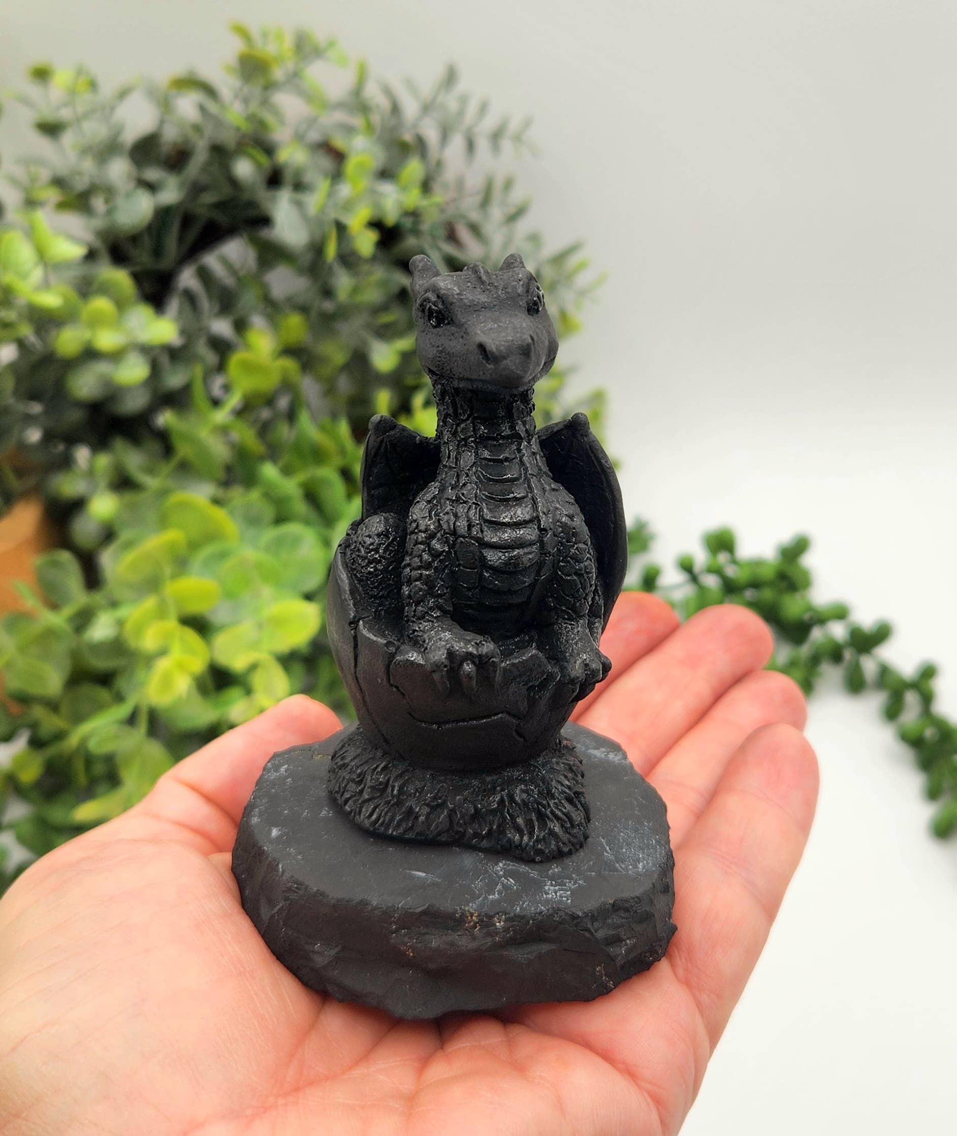 Meraki Gemstones - Wholesale Decorative Figurine - Shungite Figurine Dragon in Egg - EMF Protection(7x9.5x11cm)1