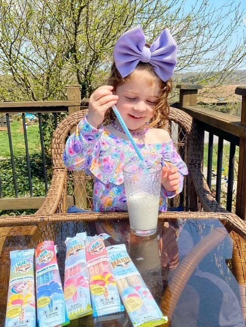 Magic Straws - Wholesale Retailer Display - Food & Drink - Milk Magic Starter Display3