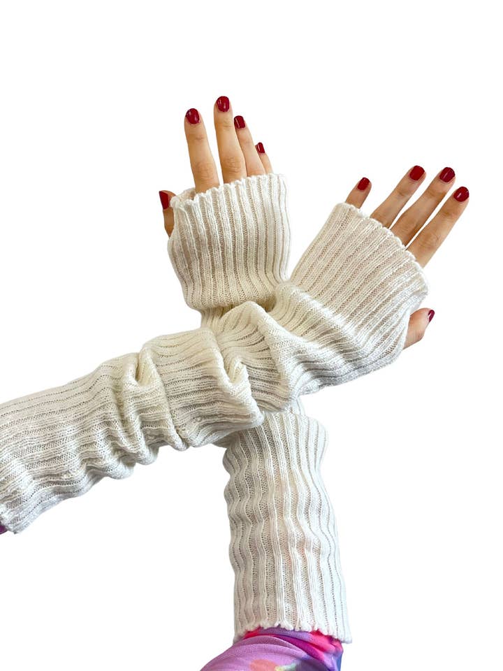 Manches en tricot pour la vente par Samudāy Studios