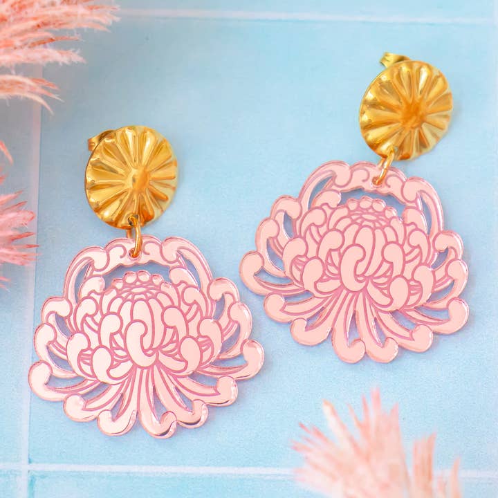 Pink Chrysanthemum Earrings, Flower Dangles for wholesale by Momenti di Vita