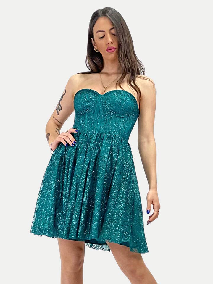 CHIARA kort klänning med glitter och hjärtformad halsringning för wholesale av Joana