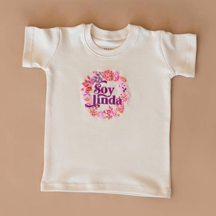 Camiseta estampada de algodón orgánico «Soy Linda Ruby» para venta al por mayor de MUKUPATI