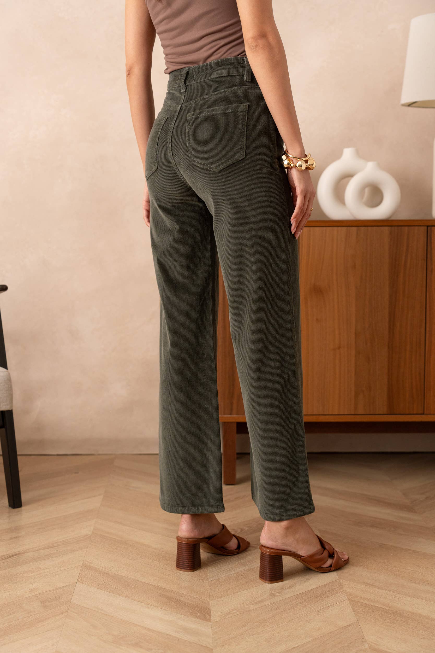 Vivid – calças de ganga - Mulher por atacado – Jean de veludo de perna larga8