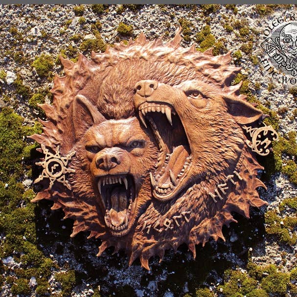 HATI & SUNSHINE. Magnifique pièce d'art nordique. pour la vente par Forged In Wood