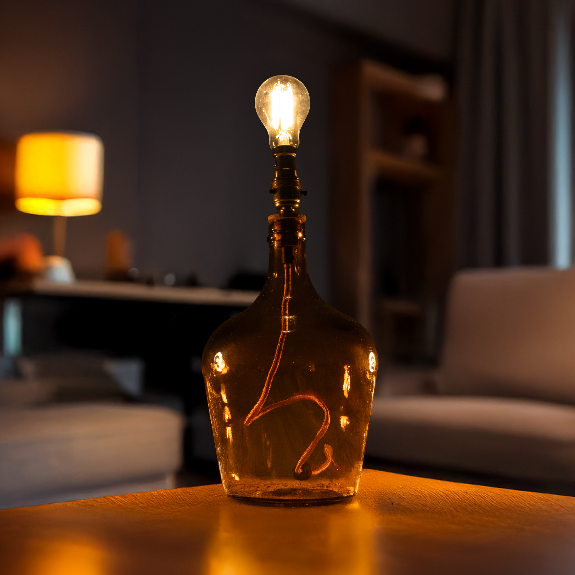 Jarapa - Wholesale Accent/Desk Lamp - Garrafa Recycled Glass Demijohn Lamp 36cm1