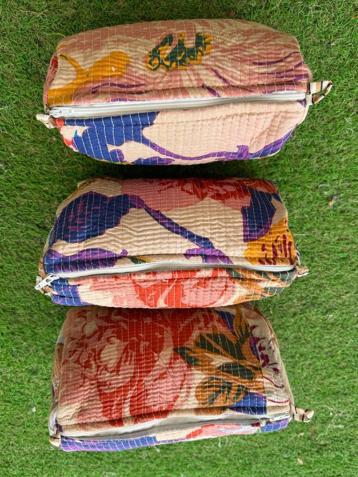 Cotton Cosmetic Bags Floral Print Quilted Toiletry Bag Pouch for wholesale by Bhawana Handicrafts