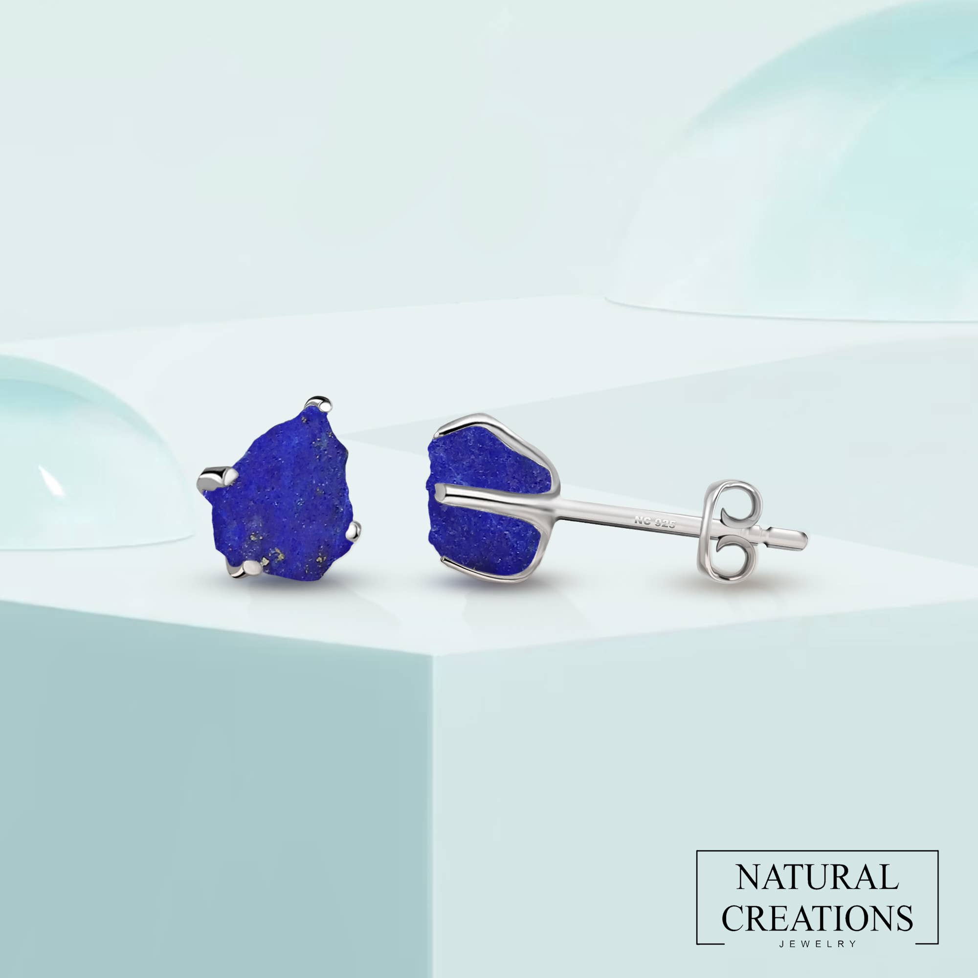 Nature Crafts - Wholesale Knopjes/oorstekers - Natuurlijke ruwe Lapis Lazuli oorknopjes in sterling zilver0