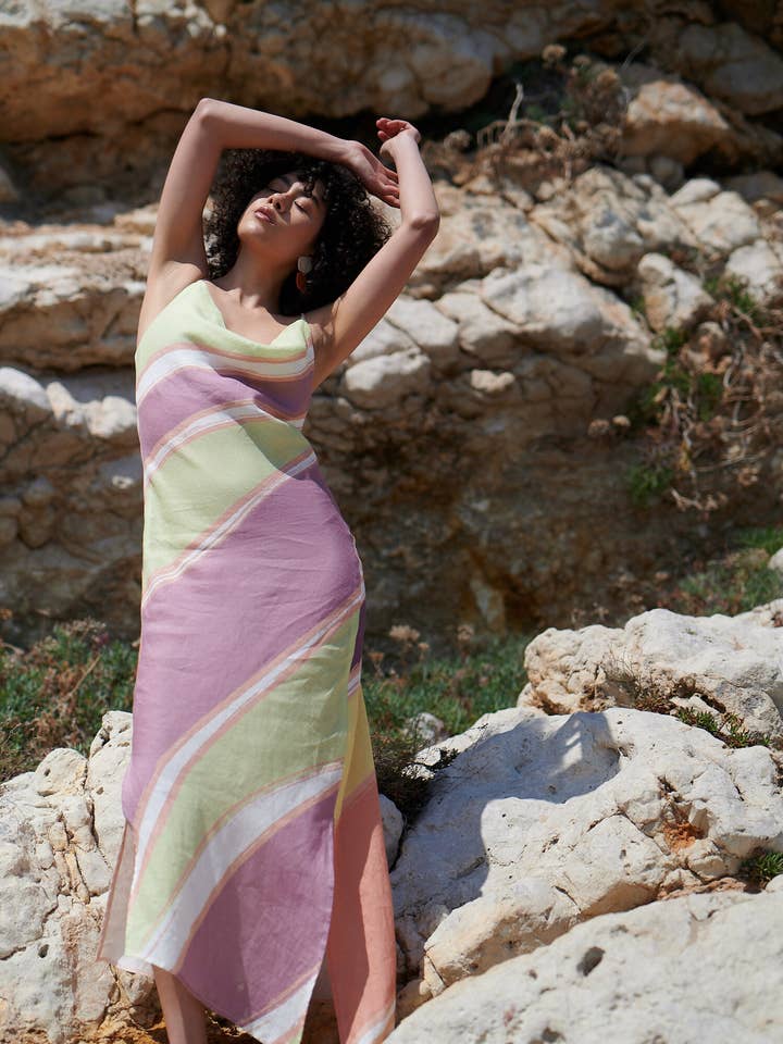 Duna Linneklänning för wholesale av Gina Cusachs