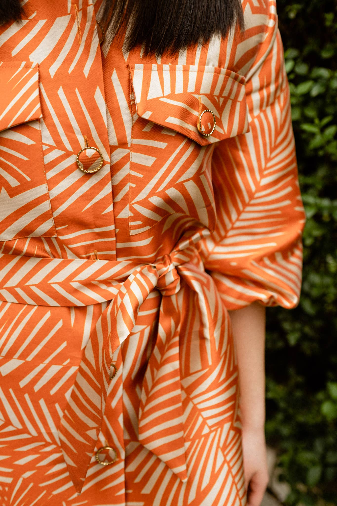 Cyrana – Großhandel Kleid – Damen – Vestido ZEN von Cyrana – Kleid im Retro-Stil aus recyceltem Polyester9