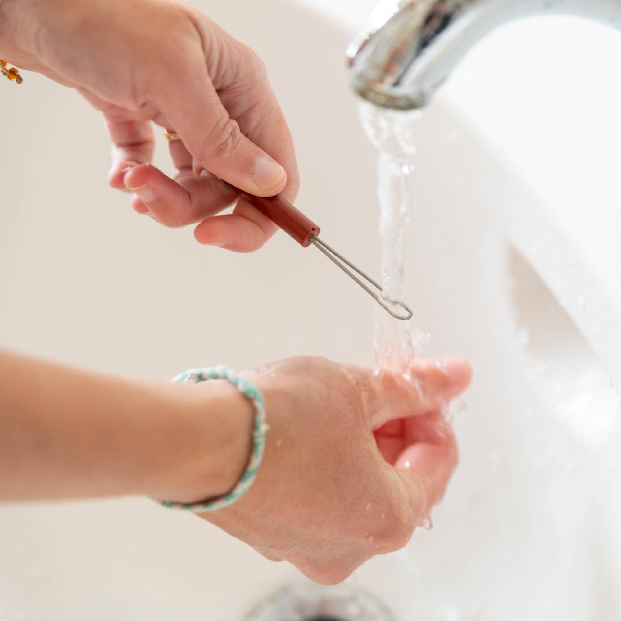 CHAMARREL - Wholesale Cotton Swab/Q-Tip - Eco-friendly ear cleaner | Circular economy2