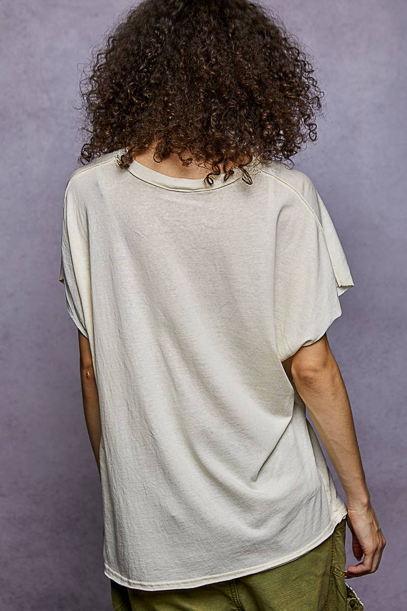 Pol Clothing - Wholesale T-Shirt - Women's - Oversized v-neck front pocket short sleeve solid top SALE8