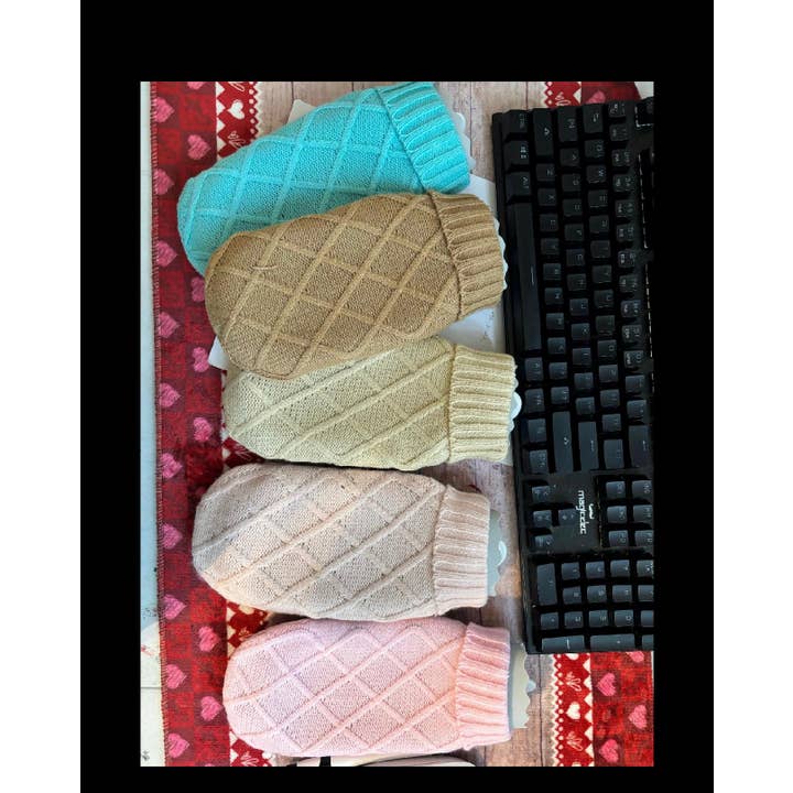 BRIGHT IRIS - Wholesale Hand Warmer - Mini Lightweight Silicone Hot Water Warmer with Knit Cover10