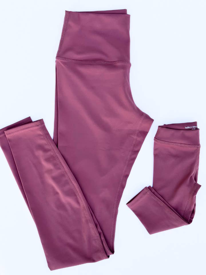Pantalon de yoga taille haute Peyton - Taupe Rose pour la vente par Bailey's Blossoms