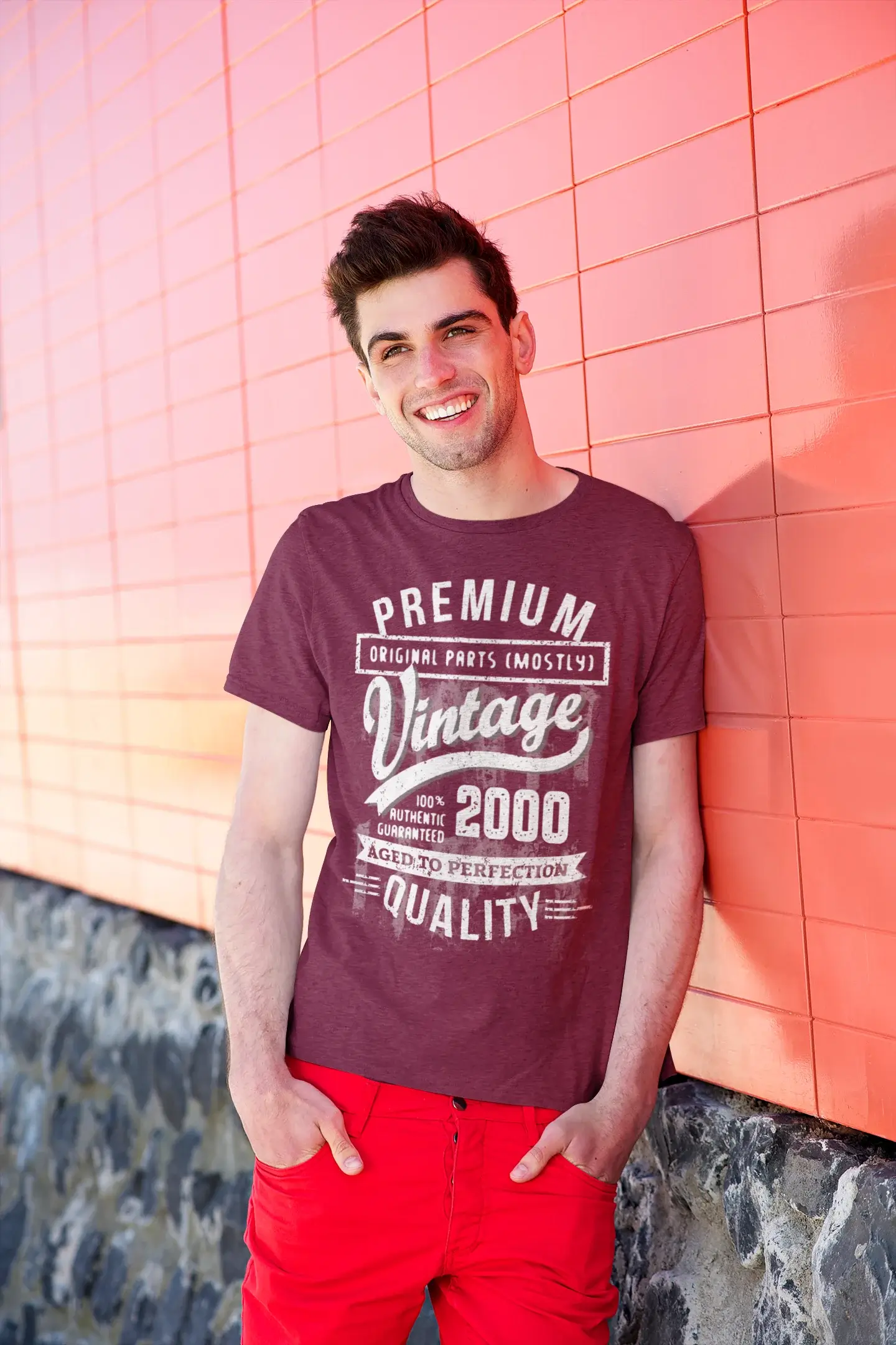 Gris chiné ULTRABASIC - T-shirt cadeau d'anniversaire graphique pour homme, 2000 Aged to Perfection en vente sur Faire6