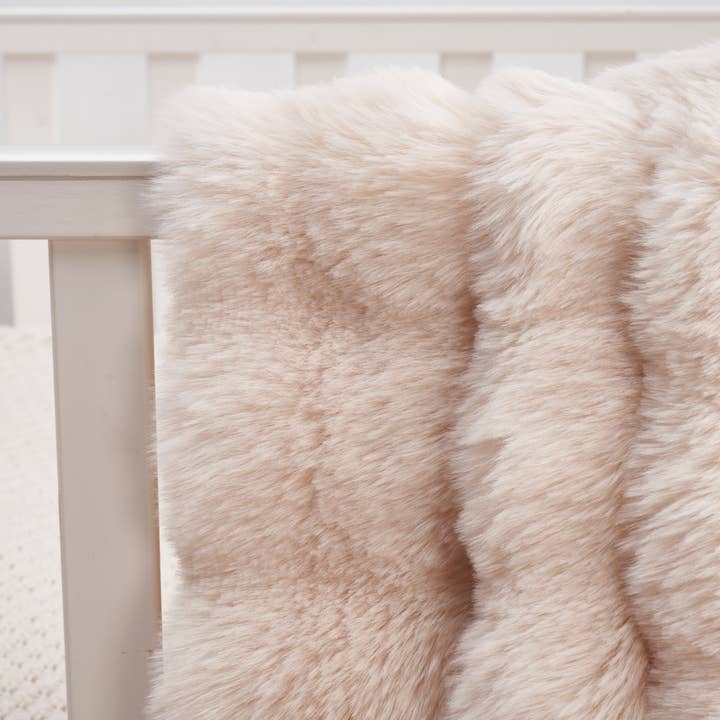 Zoe Sage - Wholesale Bedding Blanket - Kids & Baby - Cloud Bubble Blanket - French Vanilla