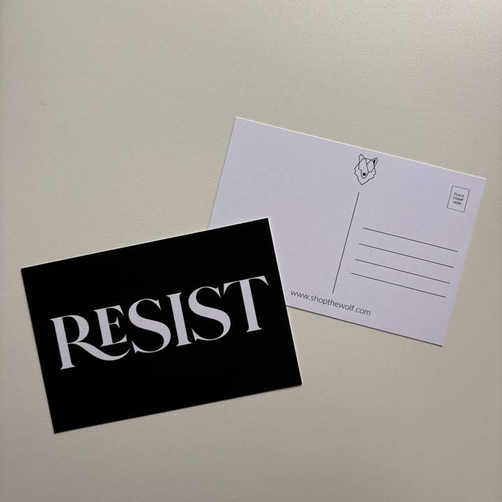 Postal - Resistir para venta al por mayor de The Wolfshop