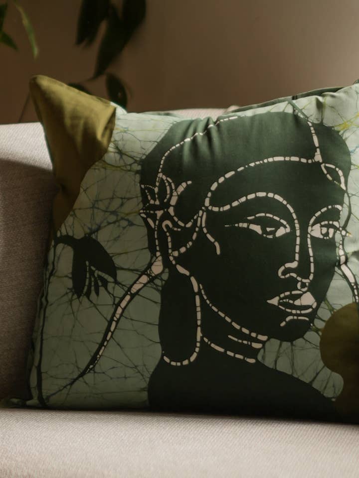 Cuscino Decorativo Apsara Batik per la vendita all'ingrosso da parte di Kohomba
