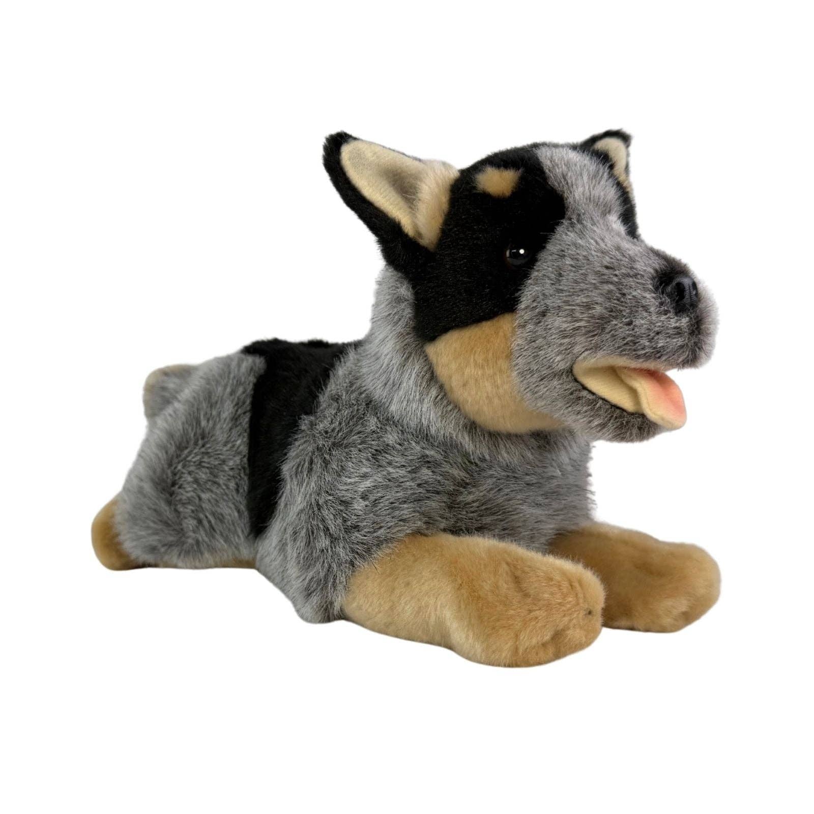 Bocchetta Plush Toys – Engroshandel Tøjdyr - Hund – Rusty - Kvæghund - 28 cm slasket2