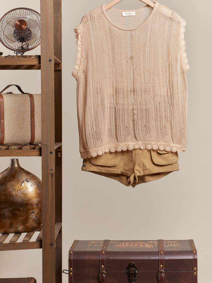 Bronzage Top sans manches à col bateau avec ourlet en dentelle en vente sur Faire