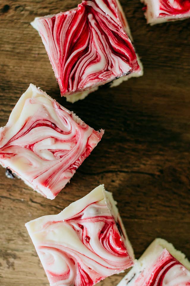 That Fudge Place - Wholesale Fudge - Triple Berry Cheesecake Fudge 8oz3