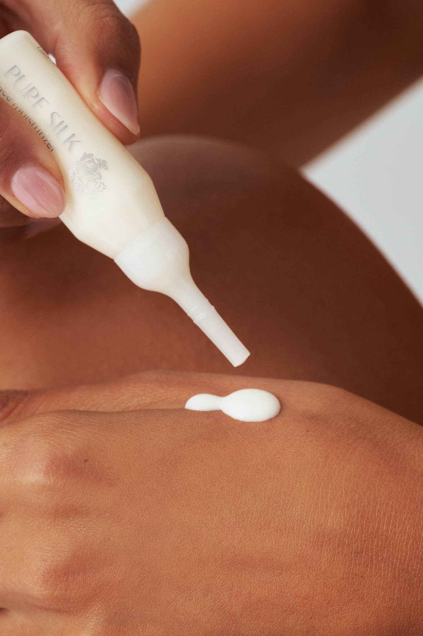 + Farma Dorsch – wholesale Anti-aging moisturiser – PURE SILK3