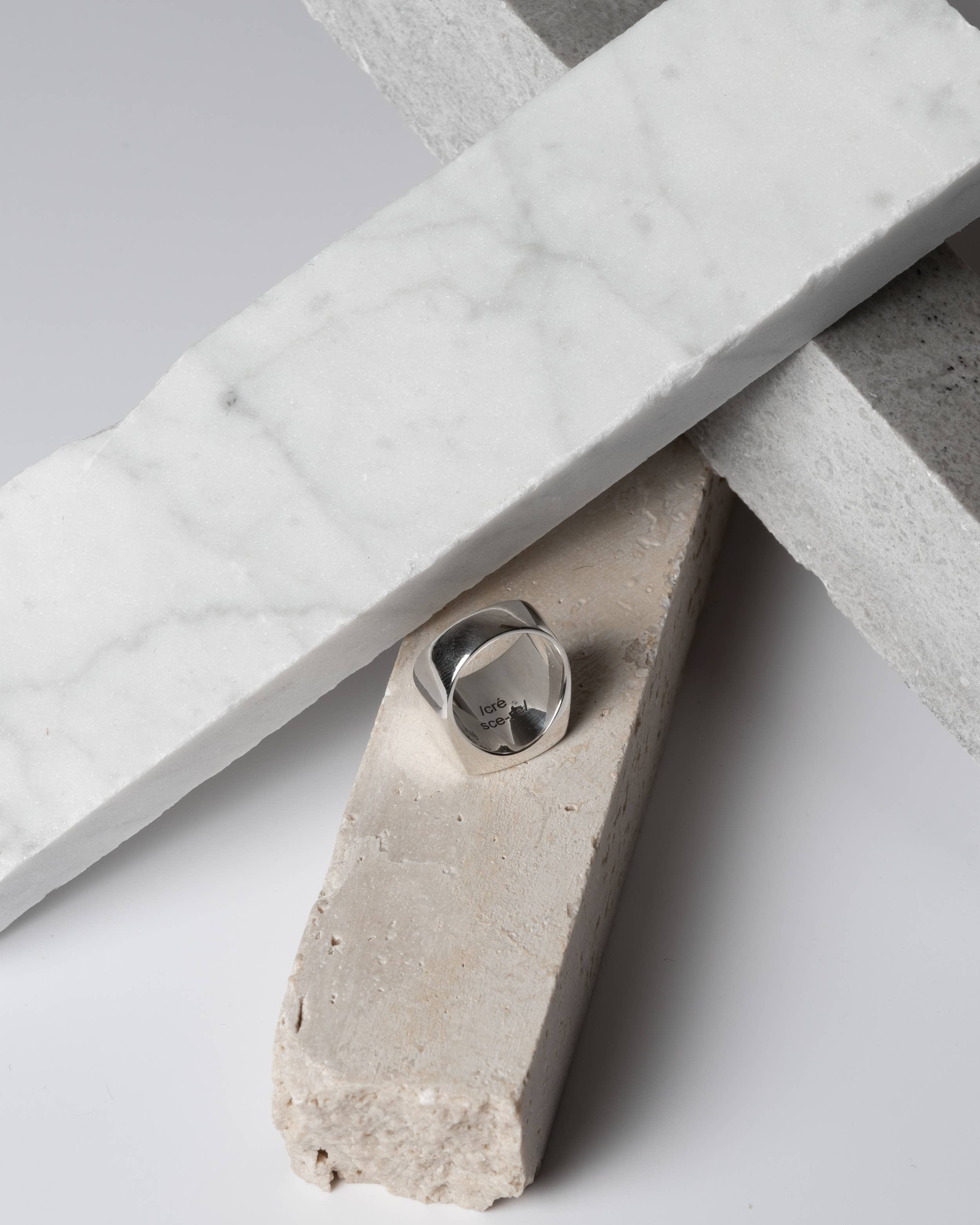 Crés-cere Rings - Wholesale Jewelry - Men's - Sydney Magna - 925 Sterling Silver Ring Black Onyx - Men4