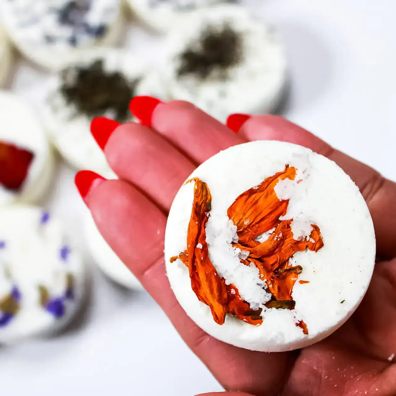 Subtle & Wild - Wholesale Shower Steamer/Bomb - 12 Eucalyptus|Shower Steamers|Bath Bomb Castor Oil2