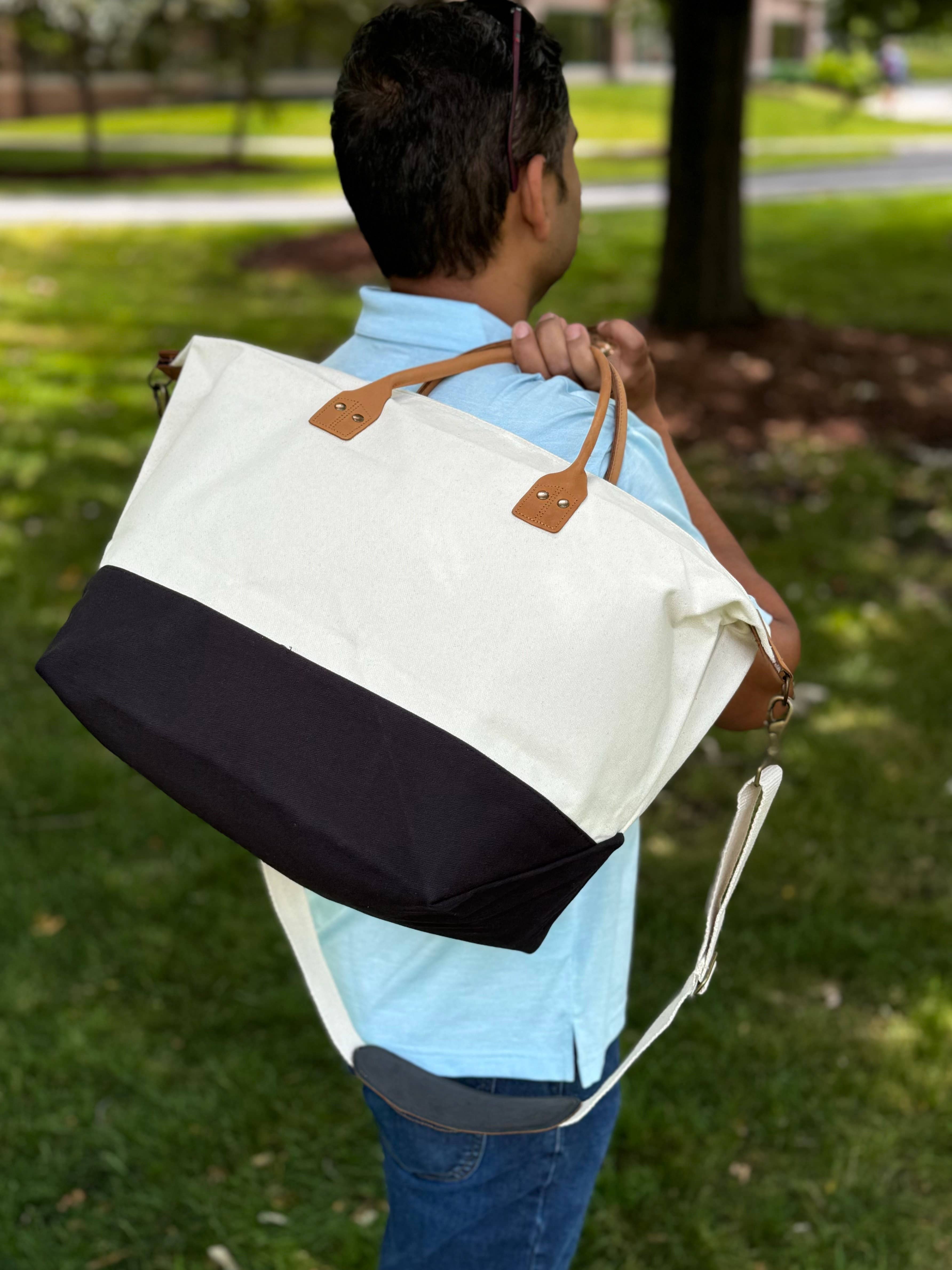 US Bags - Wholesale Weekender Bag - Women's - Premium Weekender Canvas Travel Duffel Bag | Leather Brass4