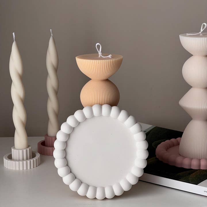 Plateau à Bibelots Bulle : Décor Scandinave Porte-Bijoux, Porte-Clés pour la vente par Estelle Studio