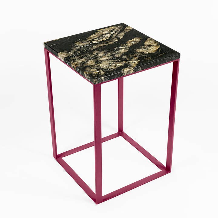 Tavolo con piedistallo Marcel - titanio - Bordeaux per la vendita all'ingrosso da parte di Maison la carrière