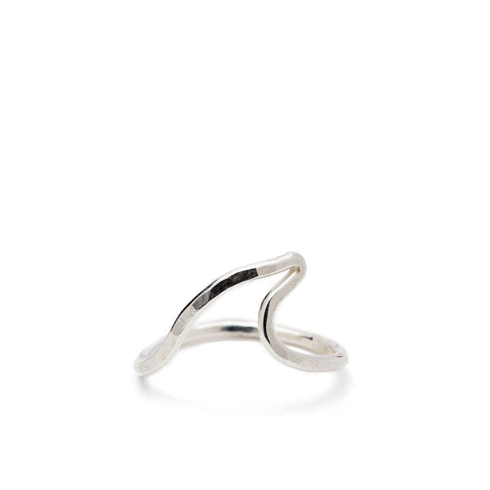 [KI•ELE] - Wholesale Band/Stacked Ring - Peahi Wave Ring1