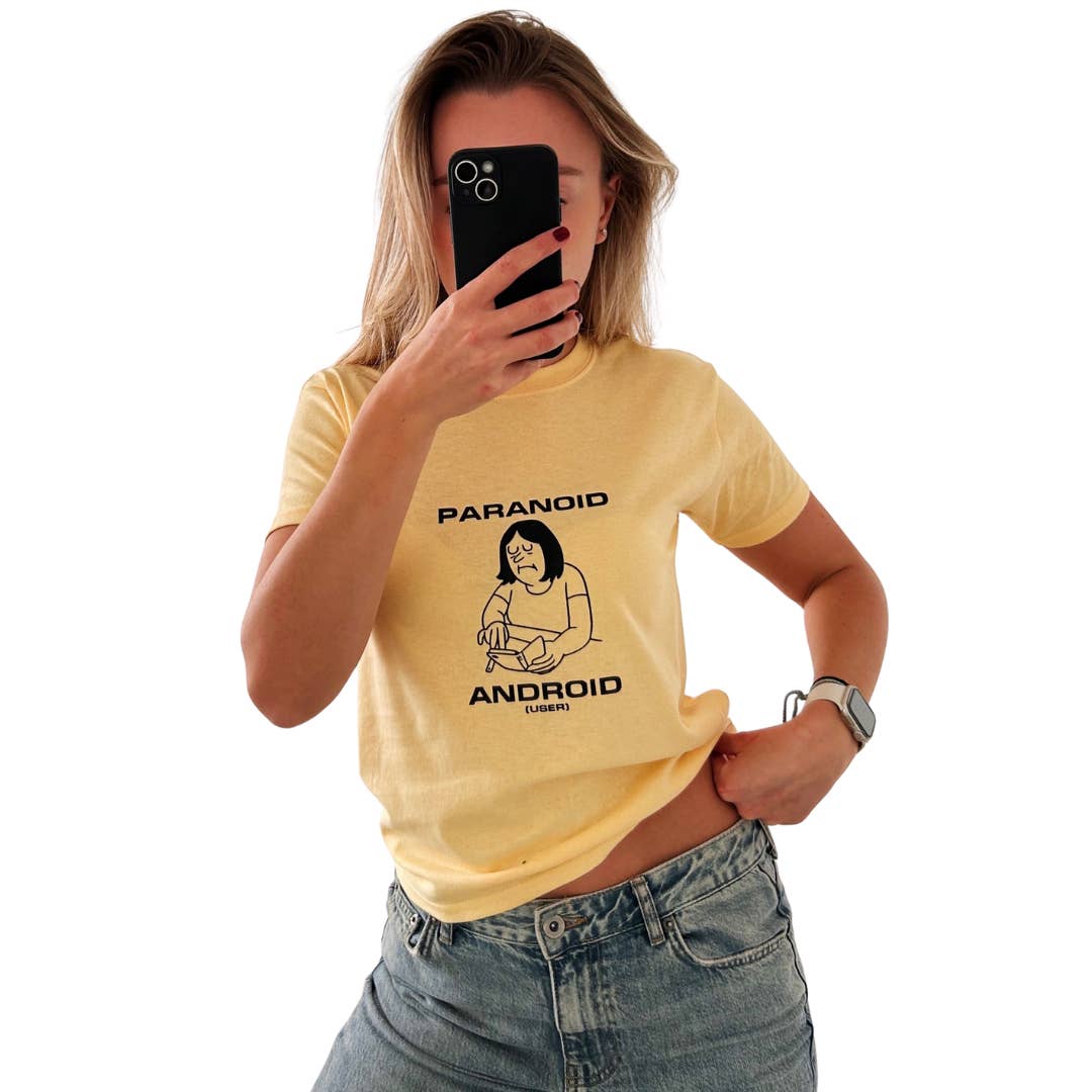 ZZZEBRAAA LIMITED – Großhandel T-Shirt mit Siebdruck – Damen – Paranoid Android (Benutzer) - Eng anliegendes Baby-T-Shirt - Gelber Dunst