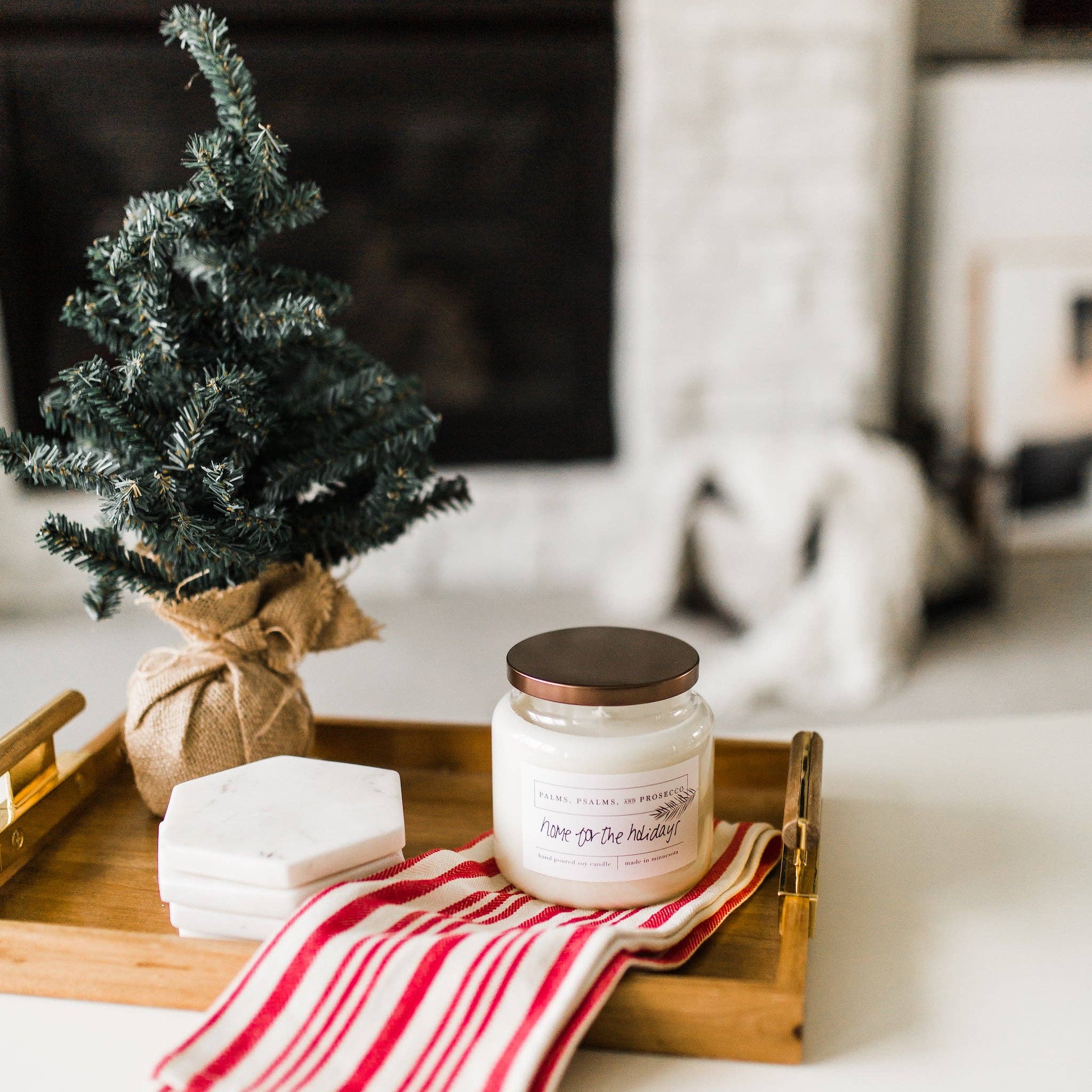 Palms, Psalms, & Prosecco - Vente Bougie en bocal - Bougie de soja Maison pour les Fêtes1