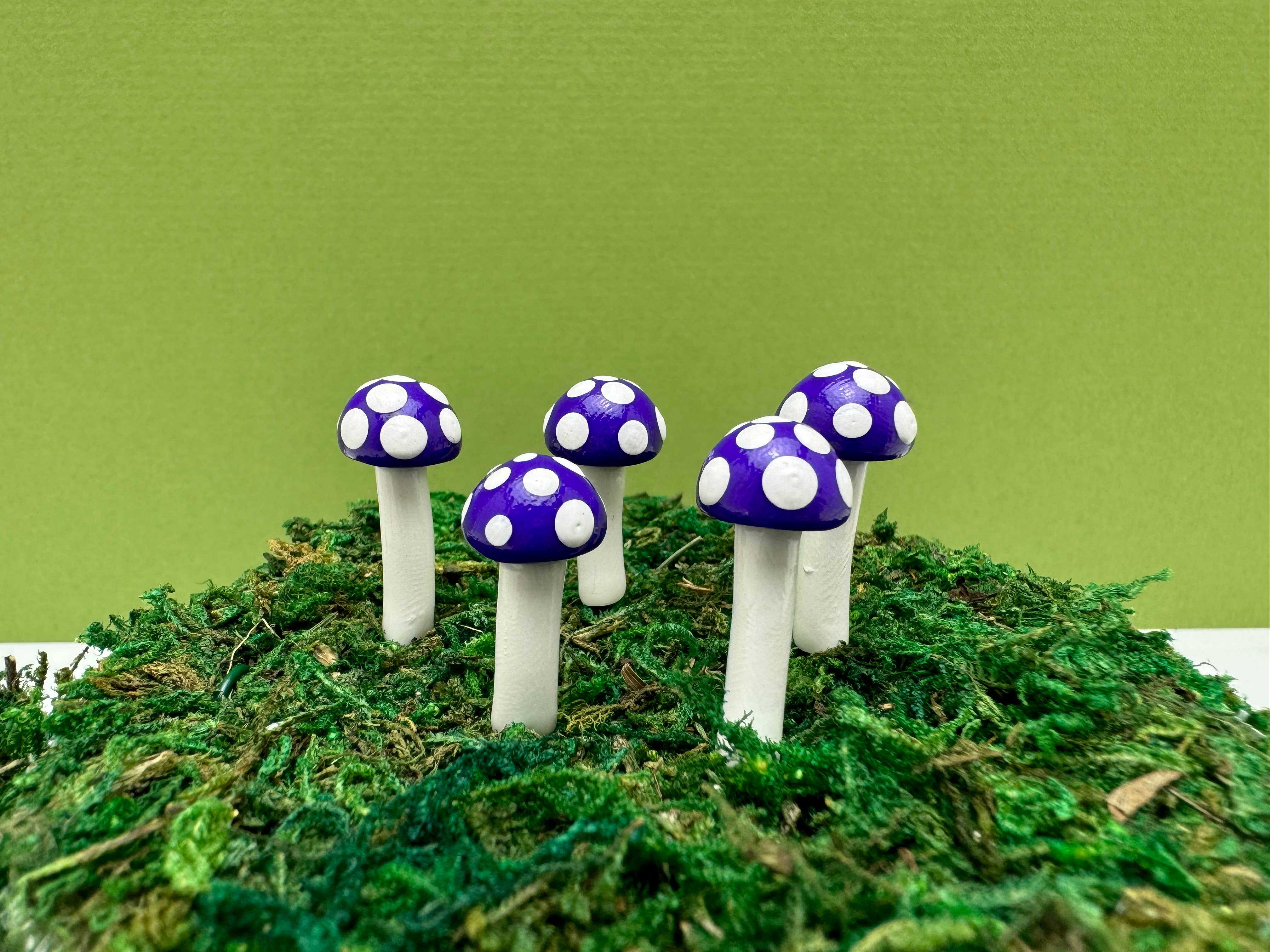 Mystical Woodlands - Wholesale Garden/Lawn Stake - Fairy Garden Mushroom Plant Pick - Ball Style8