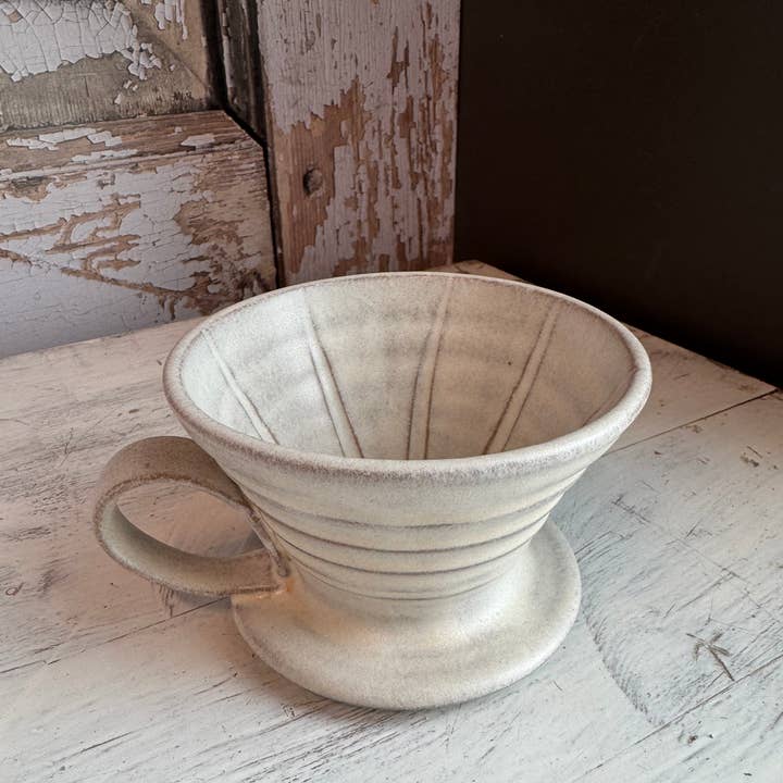 Gravesco Pottery - Wholesale Pour Over & Dripper - Handmade Ceramic V60 Coffee Dripper in 2 Color Options1