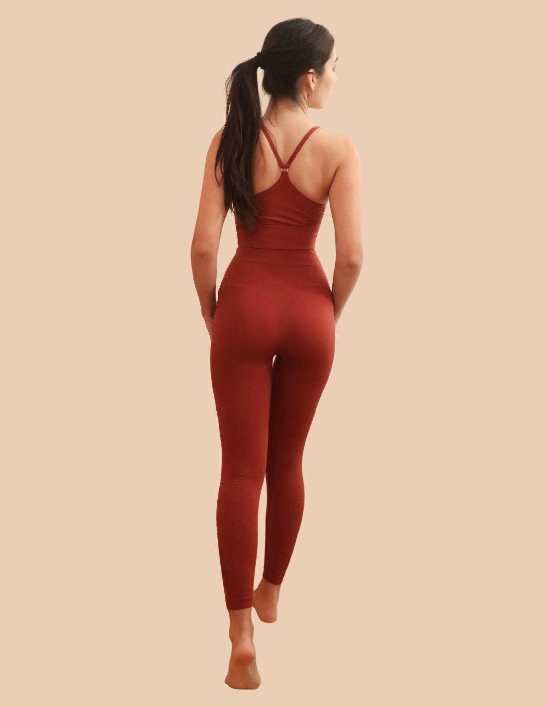 Marsala Sport-Set mit FIR Butterfly-Technologie für den Großhandel auf Faire2