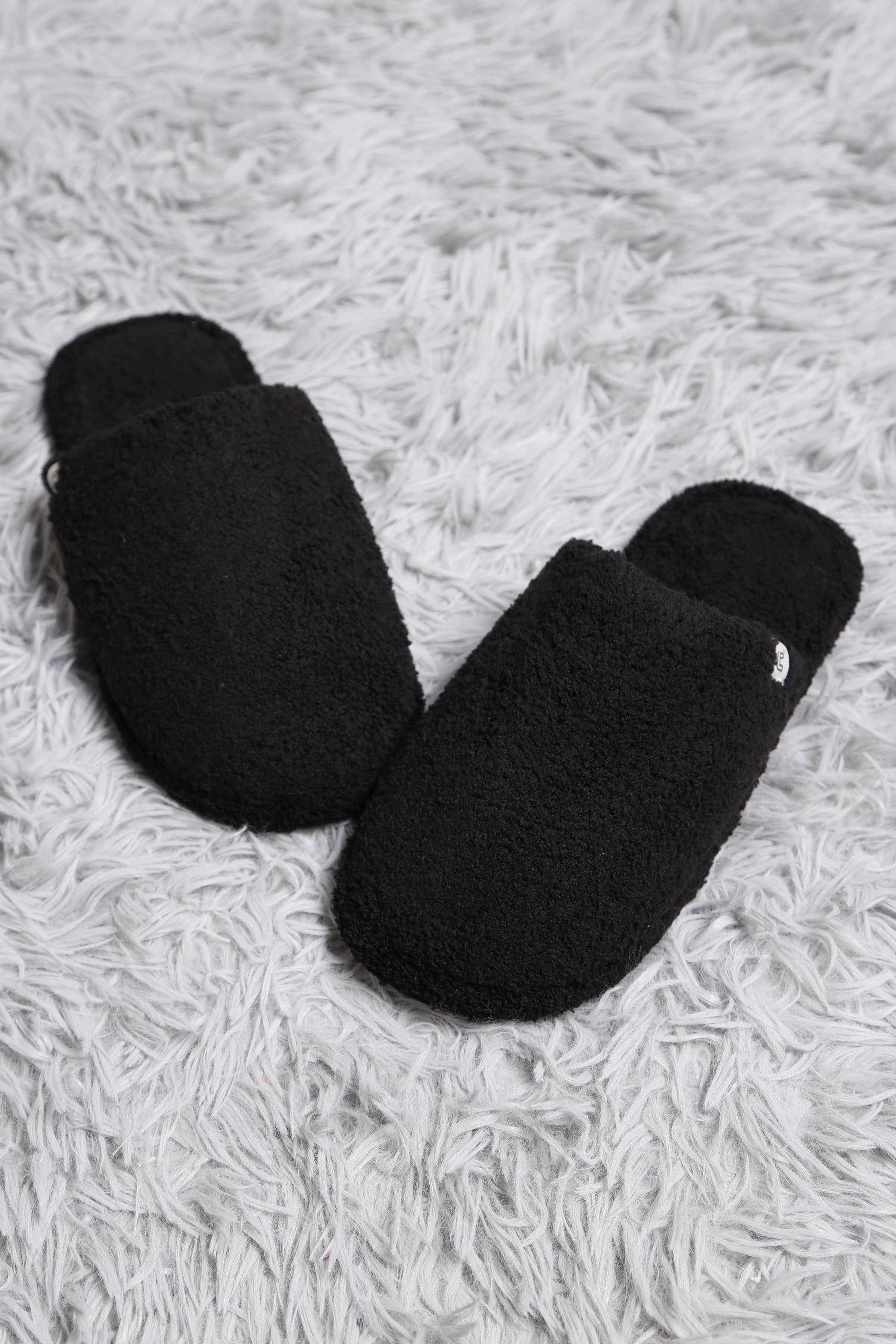 Jasper Trading LLC - Wholesale Slippers - Women's - JCL2127 SOLID COLOR LUXURY SOFT SLIPPER- BLACK2