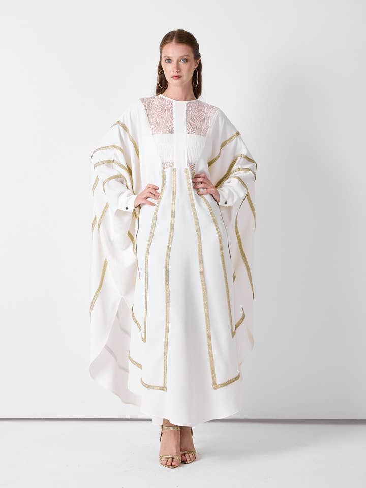 Royal Of White Kaftan with Golden Accents for wholesale by Store WF