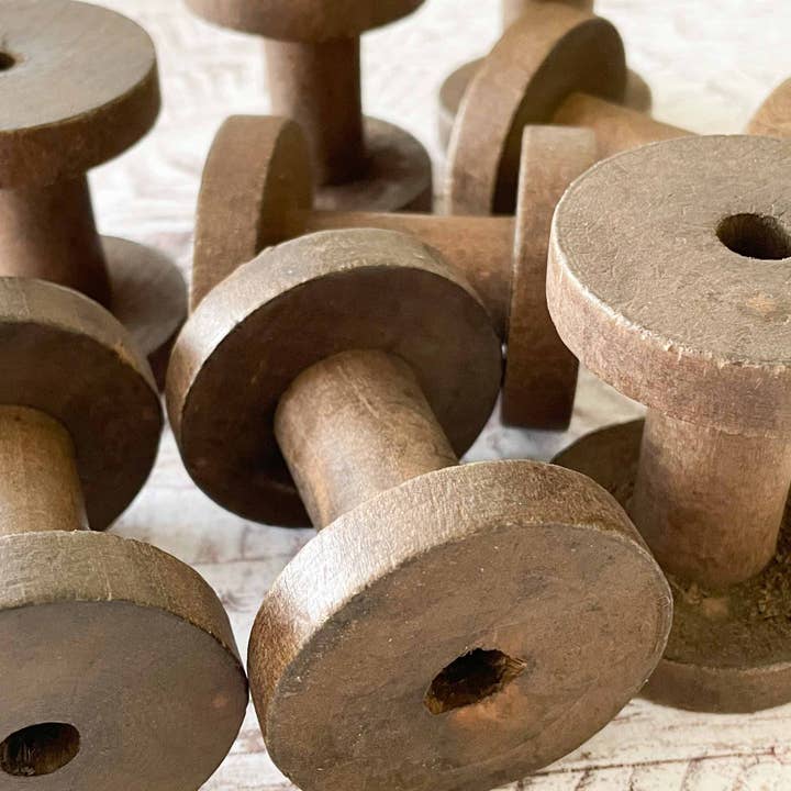 The Natural Paper Company - Wholesale Wood Toy - Kids - Ribbon Reel in Dark Wood | Decorative Wooden Spool 1