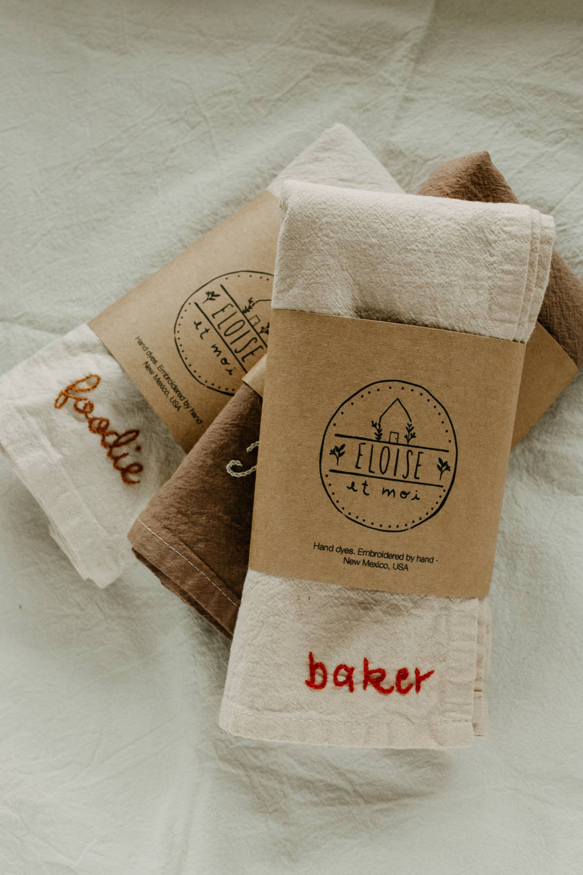 Eloise et moi – wholesale Kökshandduk – Handbroderad Handfärgad Ekologisk bomull Kökshandduk11