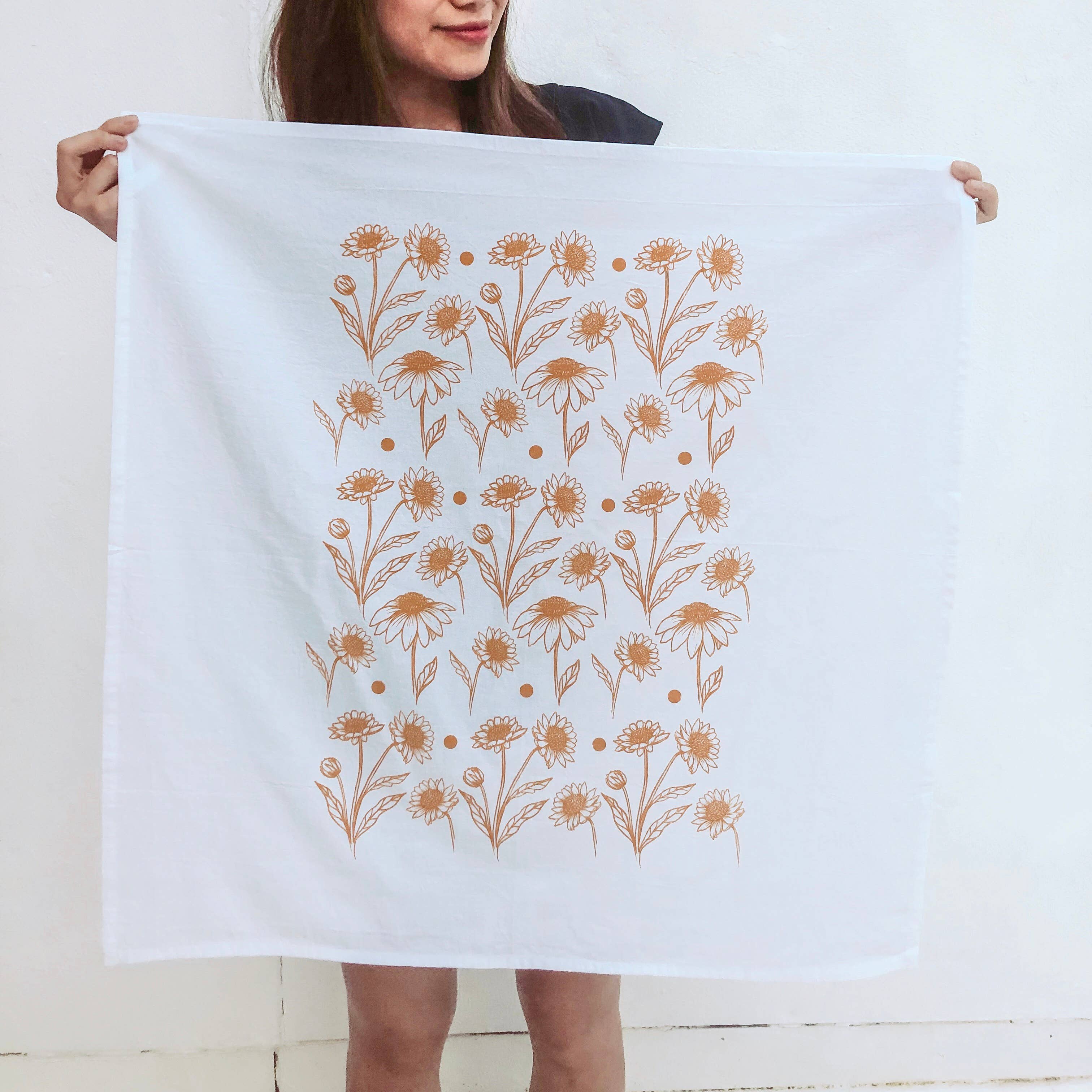 Tram Colwin Studio - Wholesale Tea Towel - Sweet Daisies Kitchen Tea Towel2