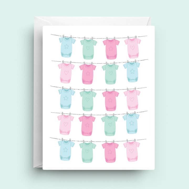 Carte de Douche de Bébé Neutre - Corde à Linge de Grenouillères pour la vente par Nicole Marie Paperie