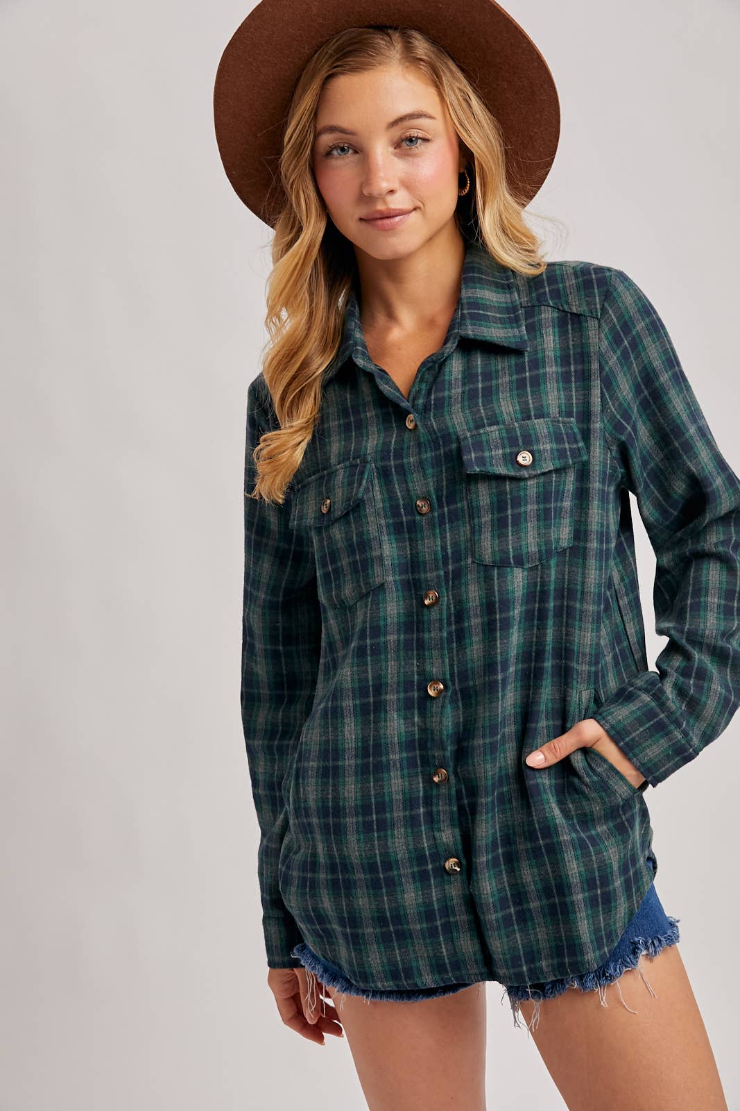 Bluivy - Wholesale Shirt - Women's - BUTTON DOWN PLAID SHIRT WITH POCKETS - 4TH OF JULY19