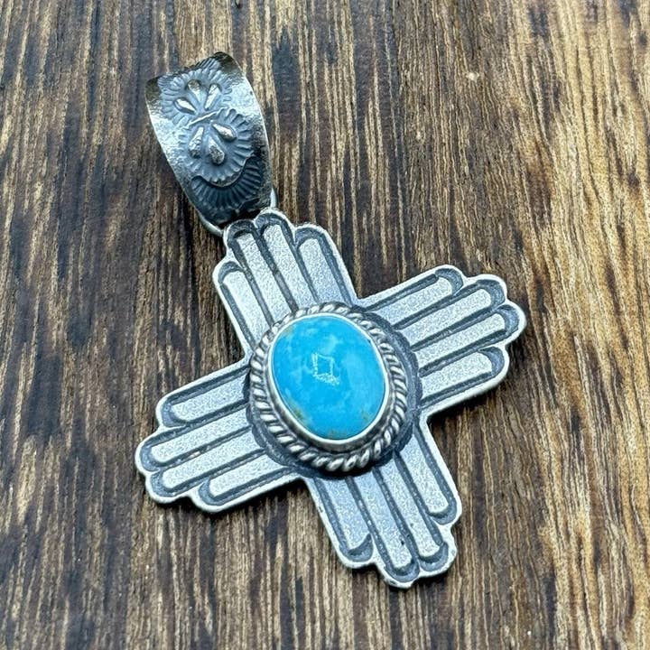 Native City Jewelry - Wholesale Individual Charm/Pendant - Navajo Handmade Sterling Silver Old Look Kingman Turquoise Zia Pendant Kevin B.0